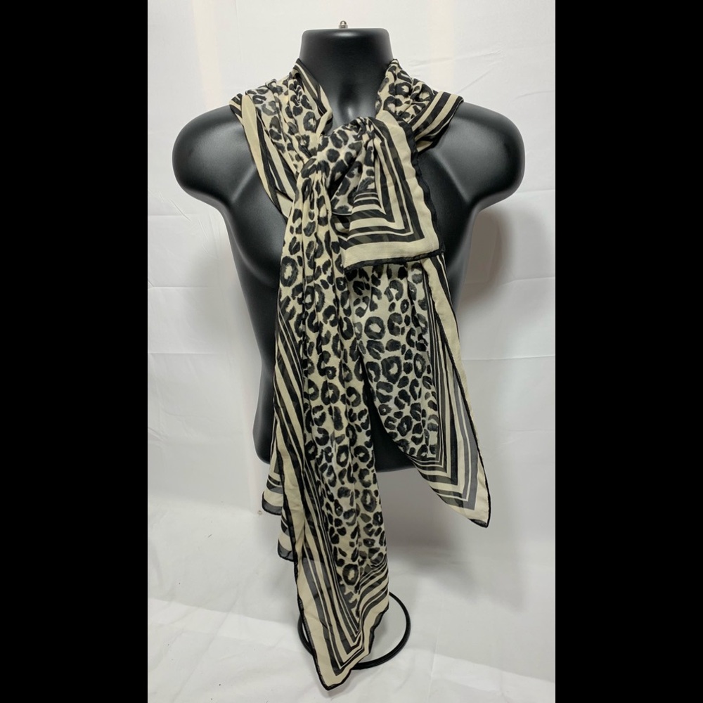 A New Day Leopard Print Scarf